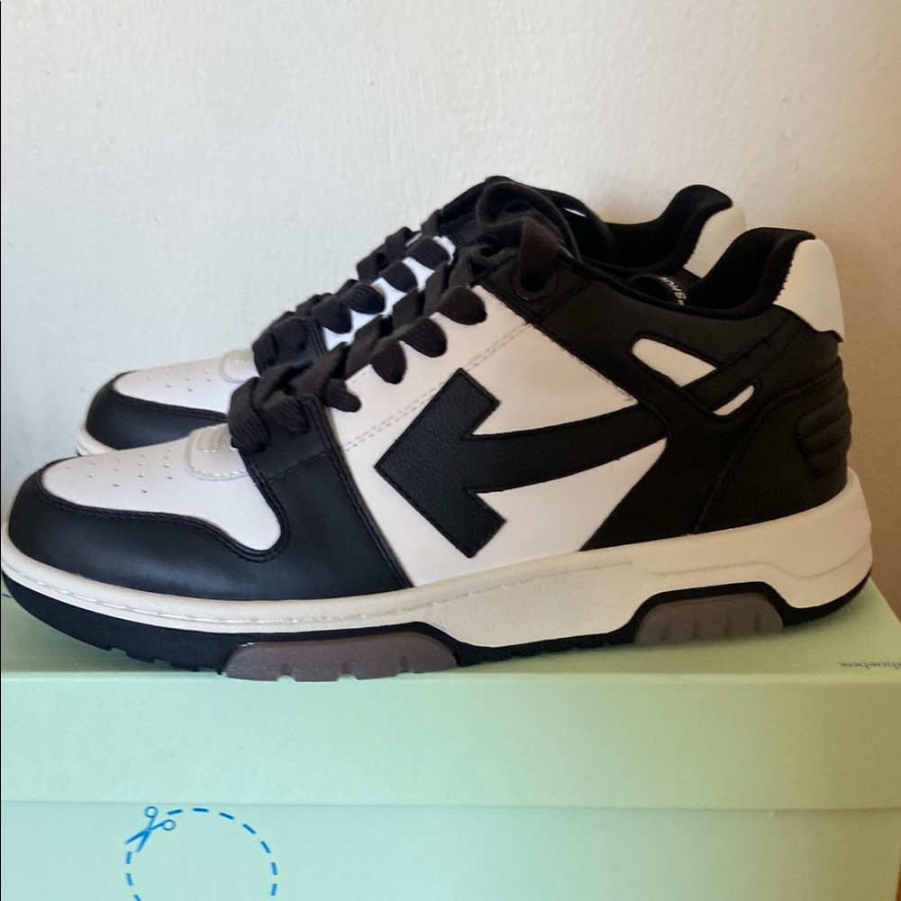 Off-White c/o Virgil Abloh Size 40